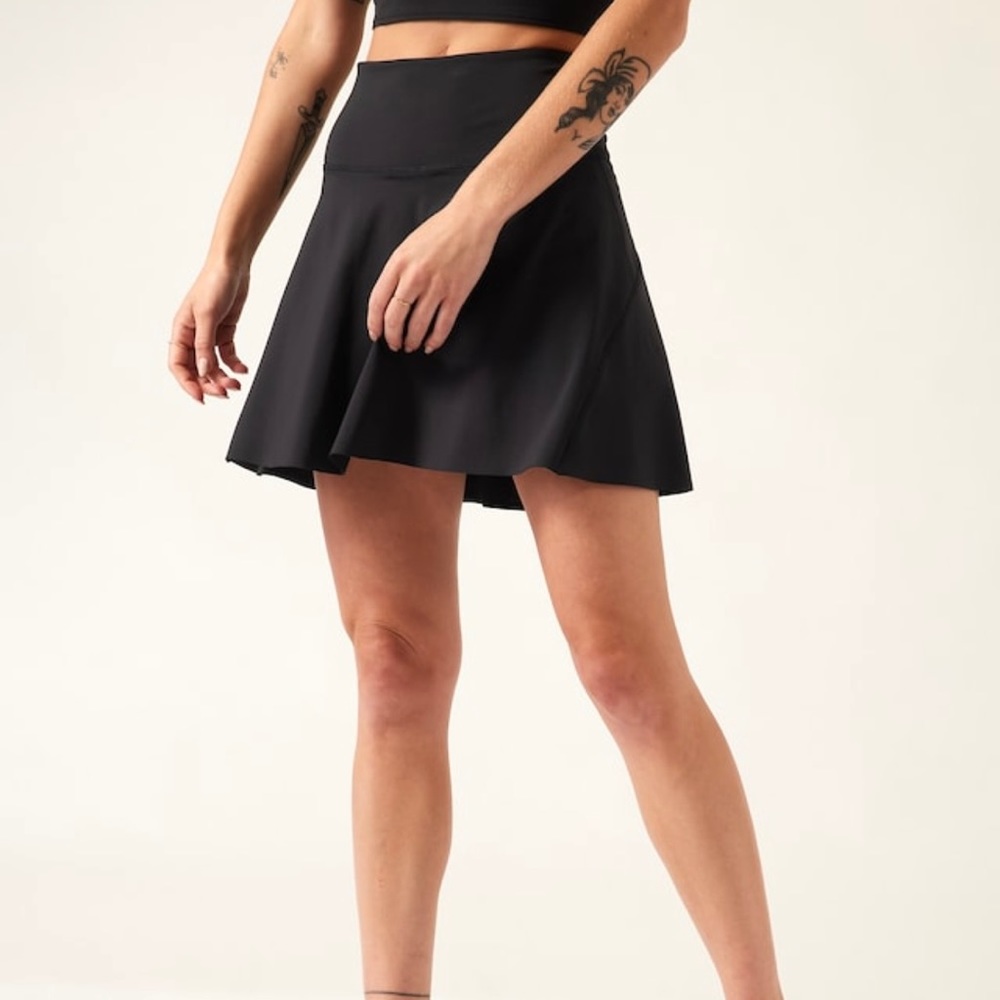 Athleta Match Point Skort!! 15.5” Black NWT!!